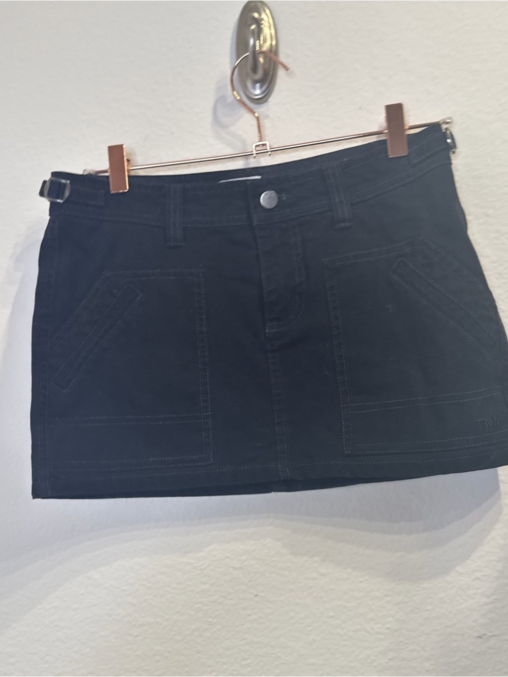 Aritzia Black Front-Pocket Mini Skirt - Picture 5 of 11